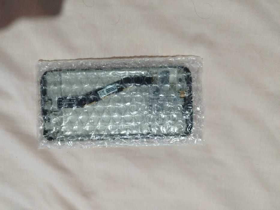 6.2-inch Original LCD for Xiaomi Redmi 8
Never Used64575222721793122