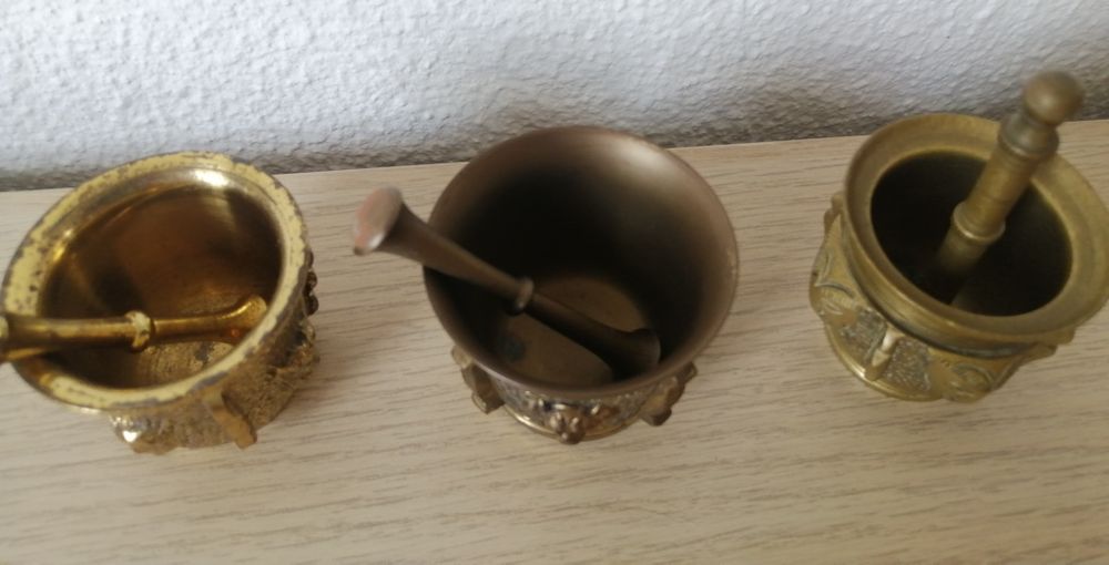 Três Almofariz em cobre, 14€ cada