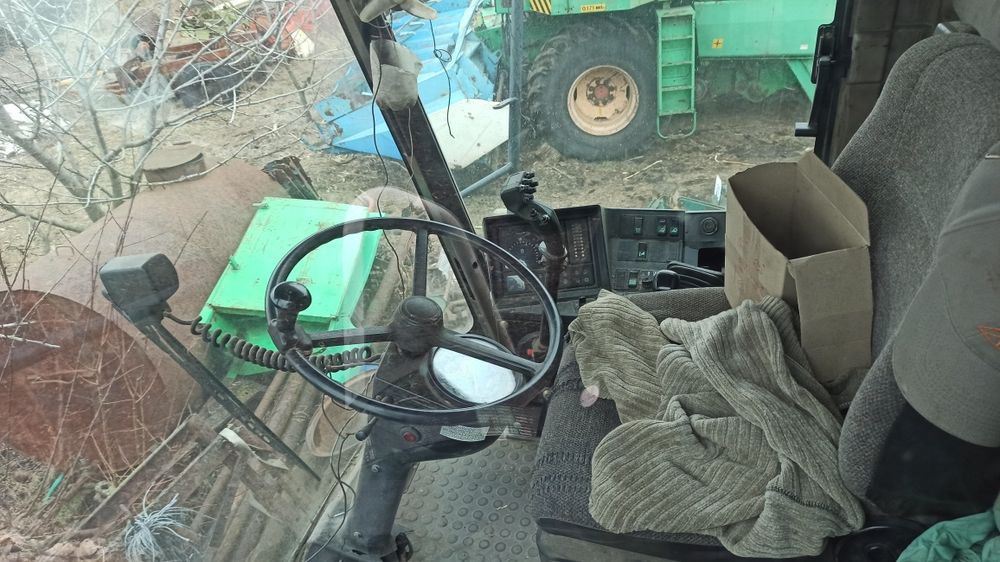 Продам комбайн класс