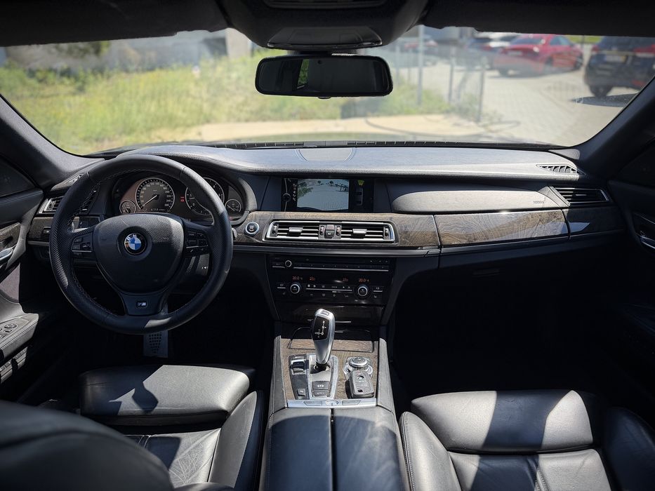 BMW 740D - Pack M - NACIONAL