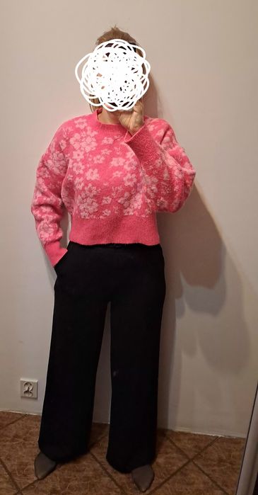 Sweter Zary różowy w kwiaty rozm. S oversize, 10% wool