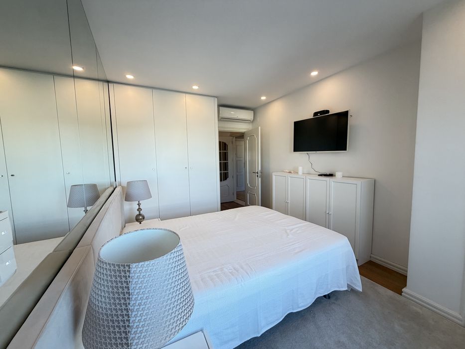 T1 mobiliado com garagem - Parque dos Principes
