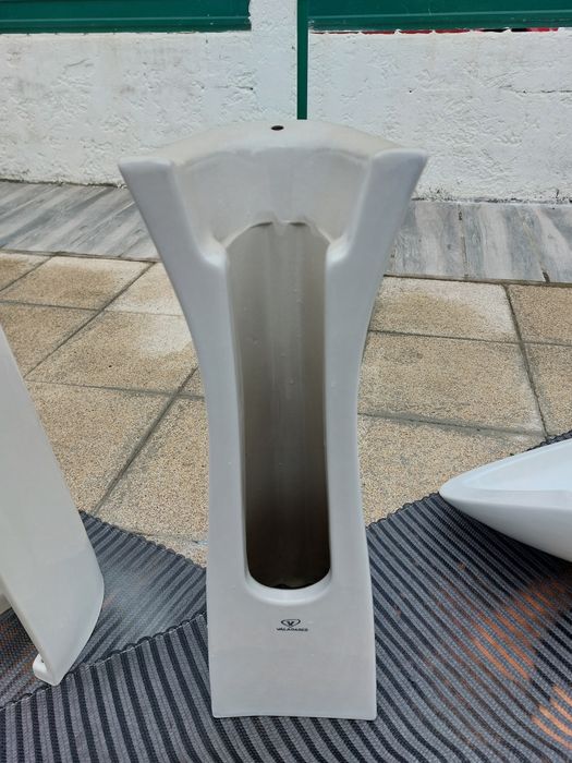 Loiça Sanitaria = Semi Novas