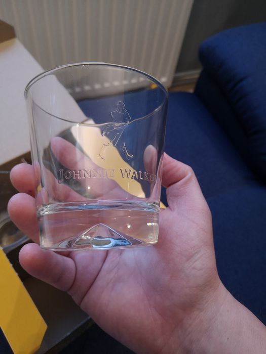 Szklanki do whisky johnnie walker