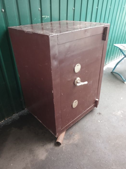 Сейф броневанний