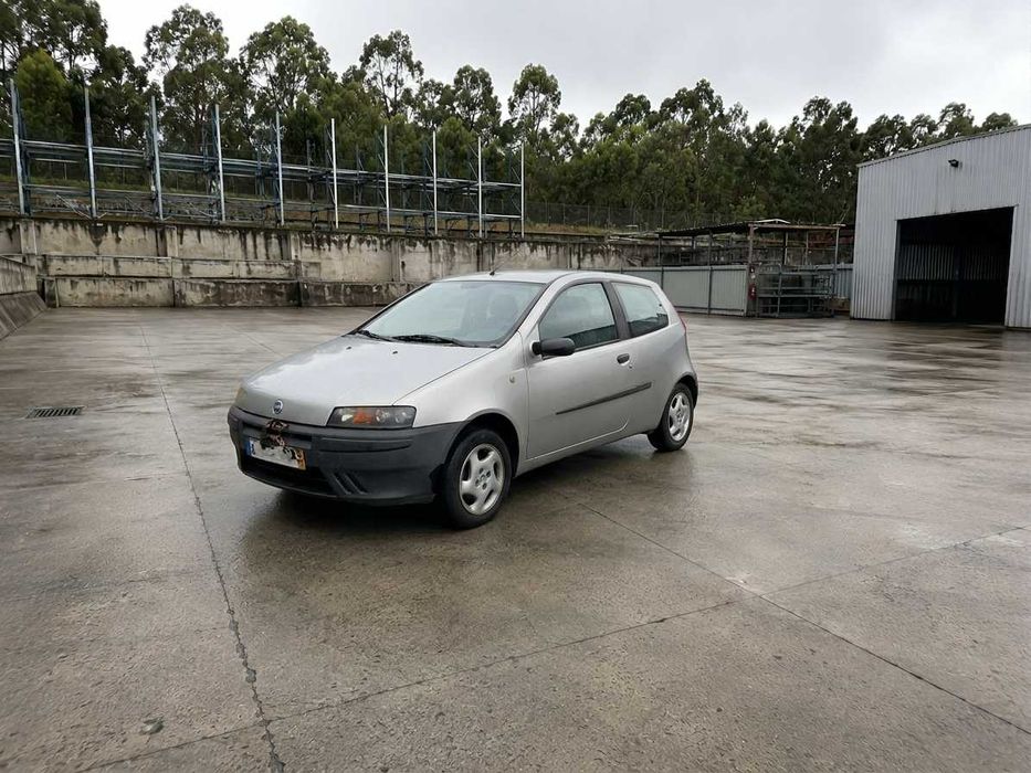 Fiat Punto 1.2 de 2001 - Peças Usadas