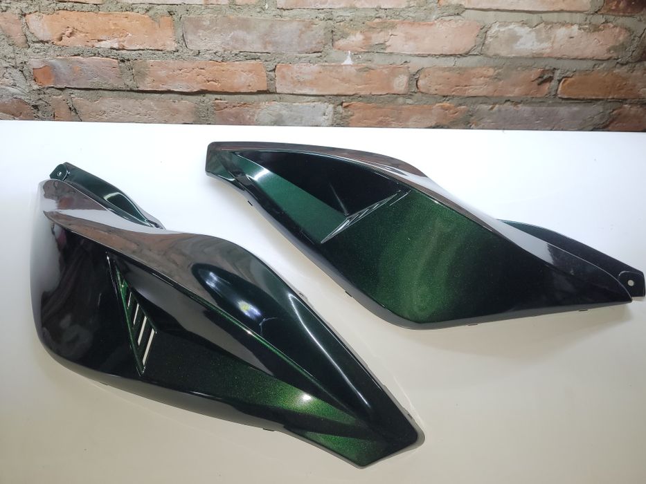 Yamaha Aerox  - zestaw plastików NOWE