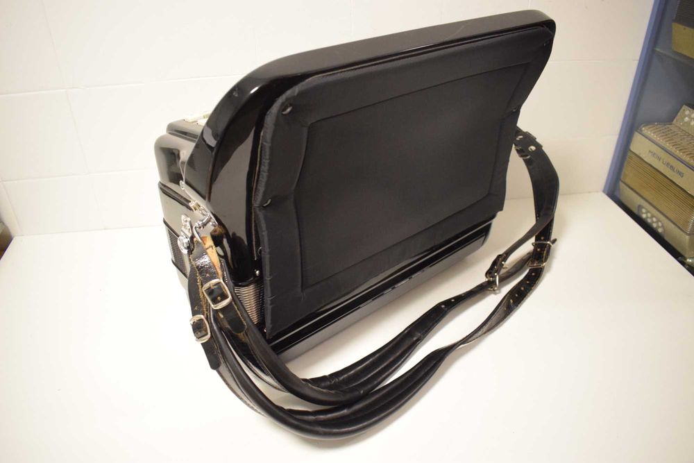 Acordeao Elkavox 4 Voz Com Sistema Midi, N .162