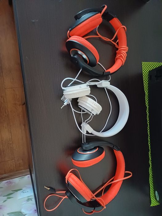 Наушники новые GRUNDIG