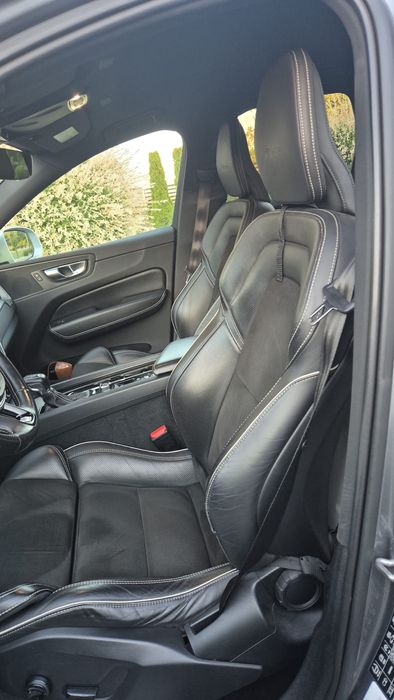 VOLVO XC 60    R-Desing