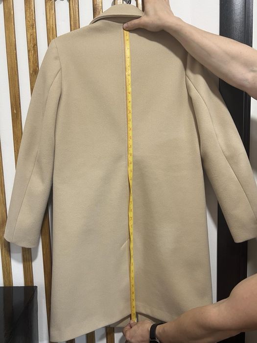 Гарне жіноче пальто