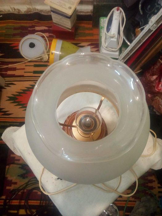 Настольная лампа и люстра времён ссср