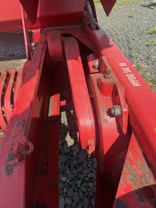 Прес-підбирач Welger AP400
