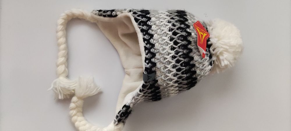 Nowa czapka marki Agat unisex r. Uniwersalny