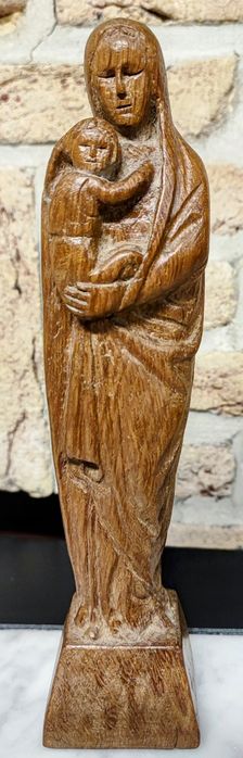 Drewniana figurka "Madonna z Dzieciątkiem" z 1900 roku