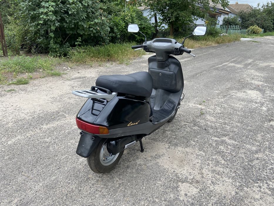 Мопед Honda Lead 50