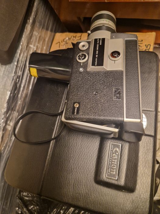 Máquina de filmar vintage Canon