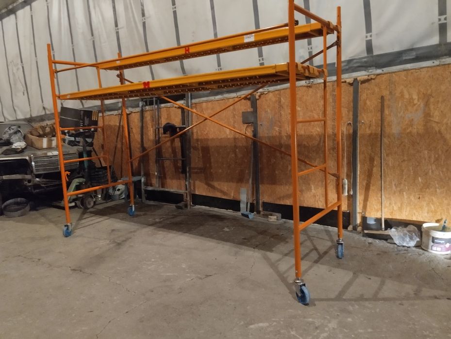 Rusztowanie elewacyjne drabinkowe nowe