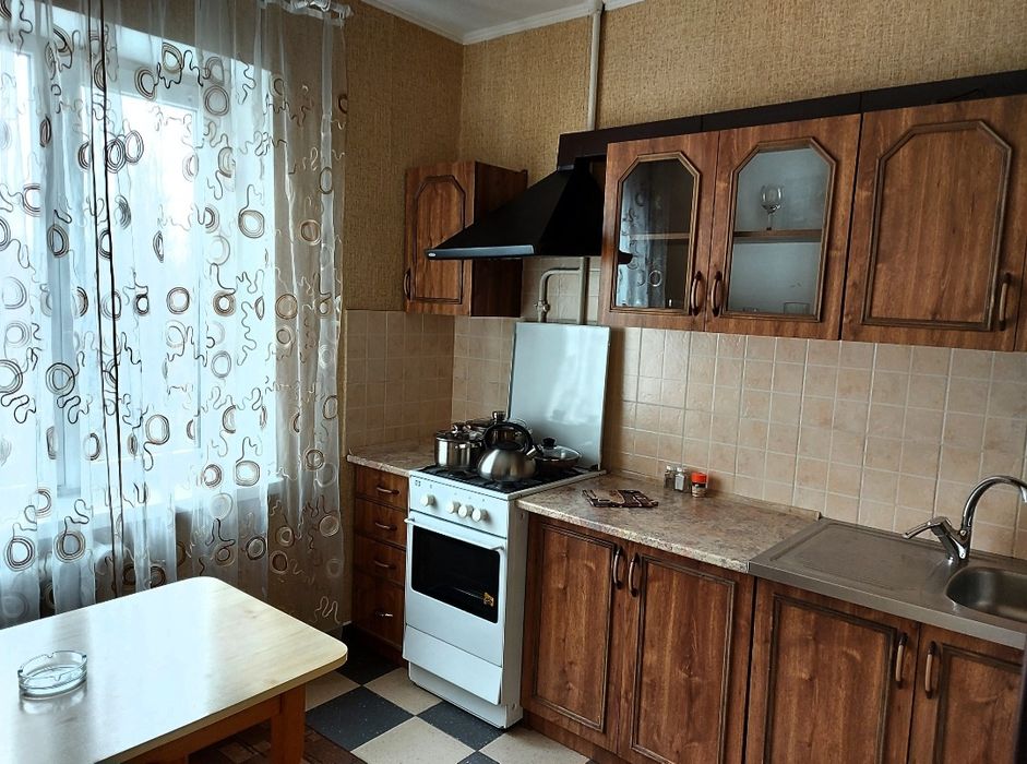 1 - кімнатна квартира. Автовокзал. Smart TV Box. Погодинно. Подобово.