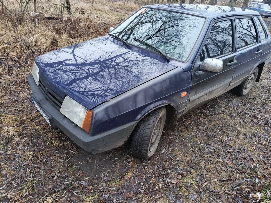 Продам ВАЗ 21099