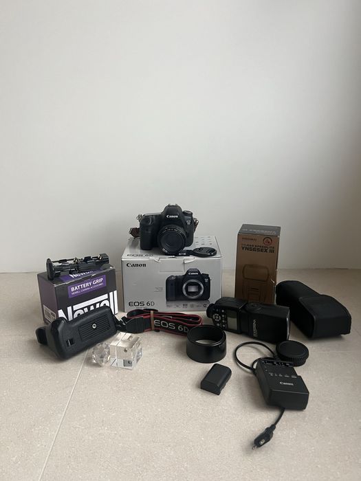 Canon 6D + 50 mm 1.4 зі спалахом та додатковмс акумом