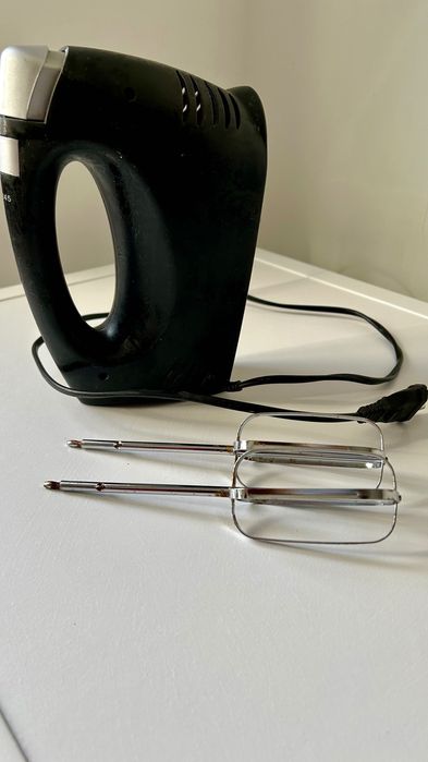 Batedeira de claras em castelo.