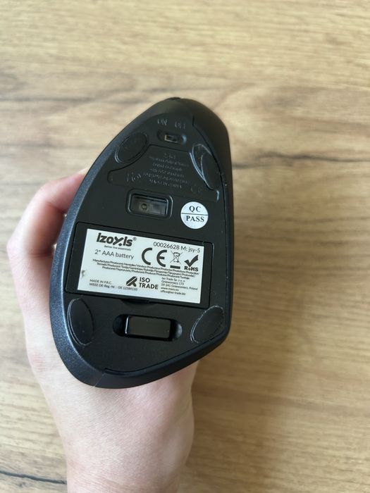 Mysz ergonomiczna wertykalna isoxis 2.4 ghz do pracy