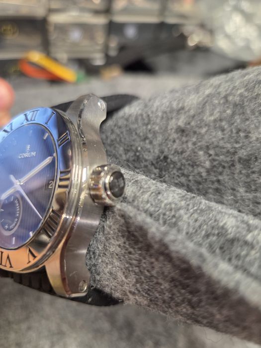 Zegarek Corum Romvlvs