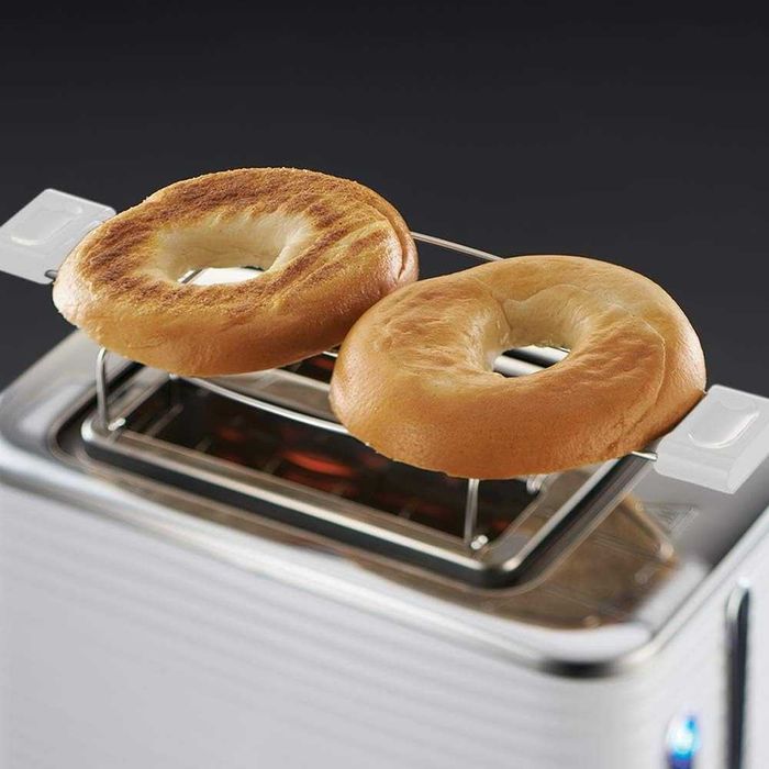 Nowoczesny Toster Russel Hobbs 1050 W