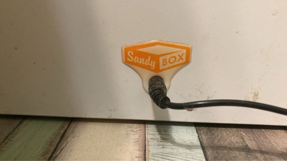 Світовий стіл пісочниця, з кришкою і двова ігровими полями на ній