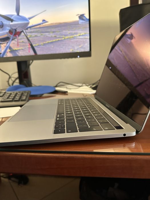 Macbook 13 A2159 - para peças
