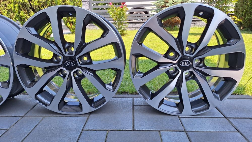 Nowe Alufelgi 5x114,3 R17 Kia Sportage Ceed Hyundai Tucson i30 i40 ix