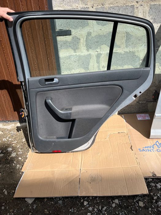 Двері Golf Plus LA7W гольф плюс дверка передня задня