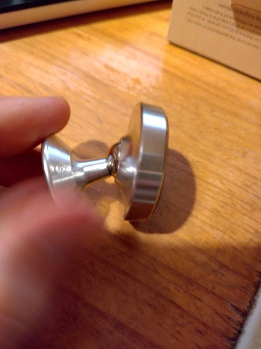 Suporte Magnético de Telemóvel