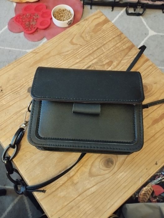 Mała torebka kopertówka Nowa