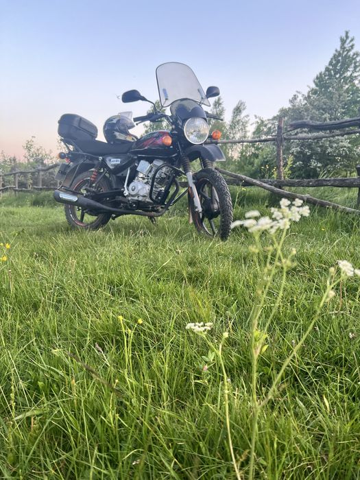 Мотоцикл Bajaj Boxer 125