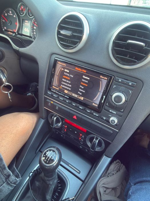 Audi A3 1.6 tdi 105cv