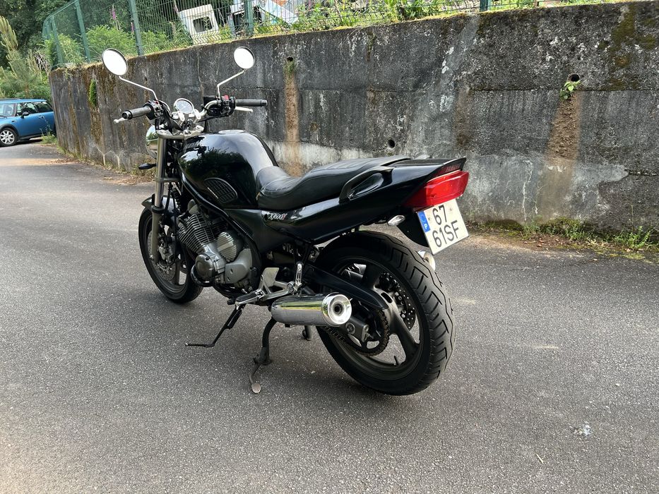 Yamaha XJ600N de 2001