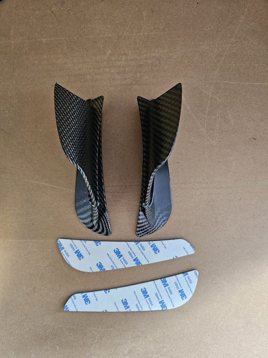 Spoiler universal mota