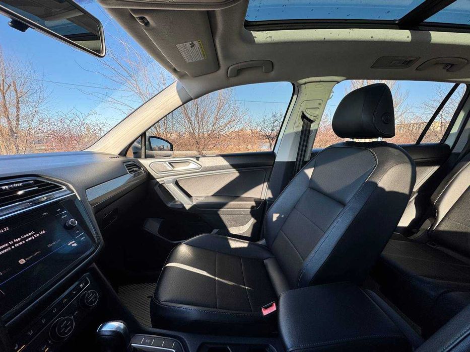 Volkswagen Tiguan SE R-Line Дизель