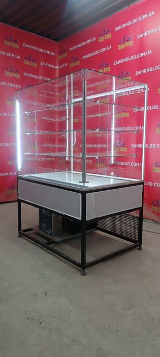 Кондитерська холодильна вітрина. КУБ. ВІтрина холодильна. Вітрина для десертів. Вітрина холодильна Мукачево. Захід Холод