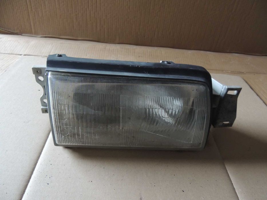 Lampa przód przednia prawa europejska Mazda 323 III 3 BF 85,86,87