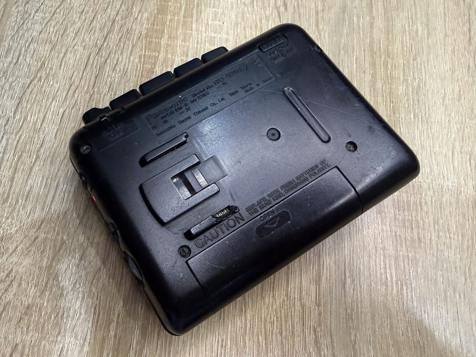 Walkman Panasonic RQ-V203 AM/FM Odtwarzacz kaset radio