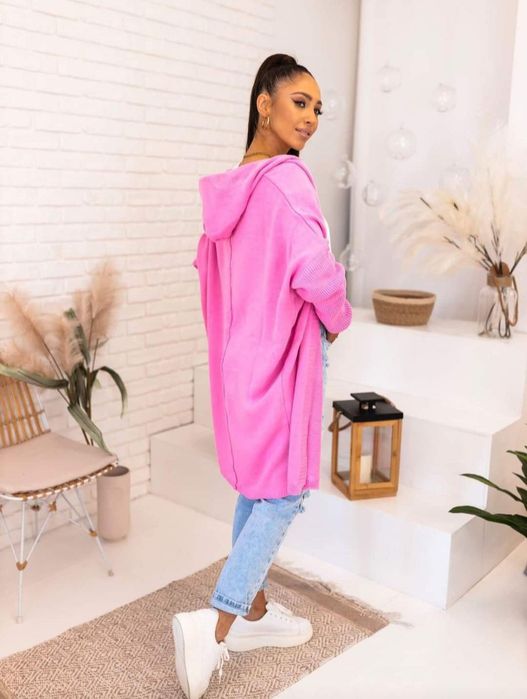Sweterek z kapturem oversize-chaber