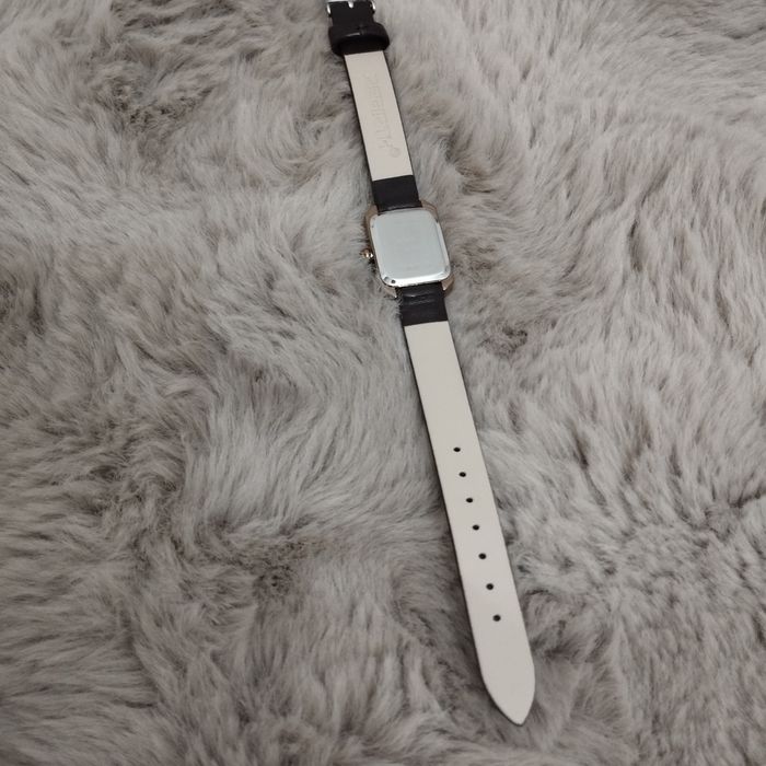 Nowy bez metki zegarek damski