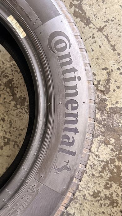Pneus 195/55r16 Continente EcoContact 6 com 85% piso