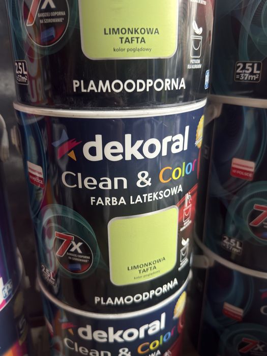 Farby decoral 2,5l 2 szt za 60 zl