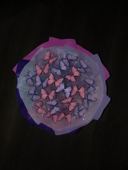 Букет з метеликів для особливих моментів  День закоханих, 8 березня