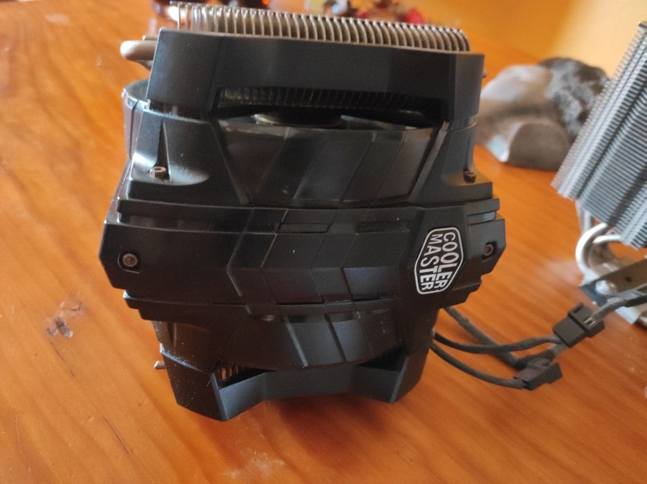 Cooler v8 gts Coolers Master