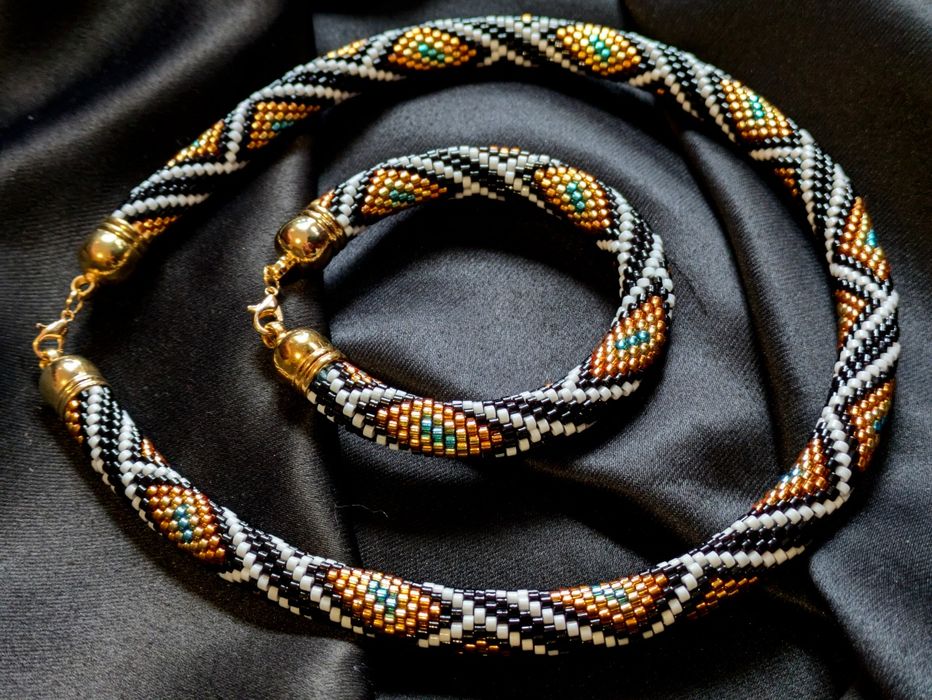 Conjunto de colar/pulseira